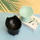 NeckBowl™ | Tigela Plástica Elevada Antiviragem com Borda Inclinada para Proteção Cervical de Gatos
